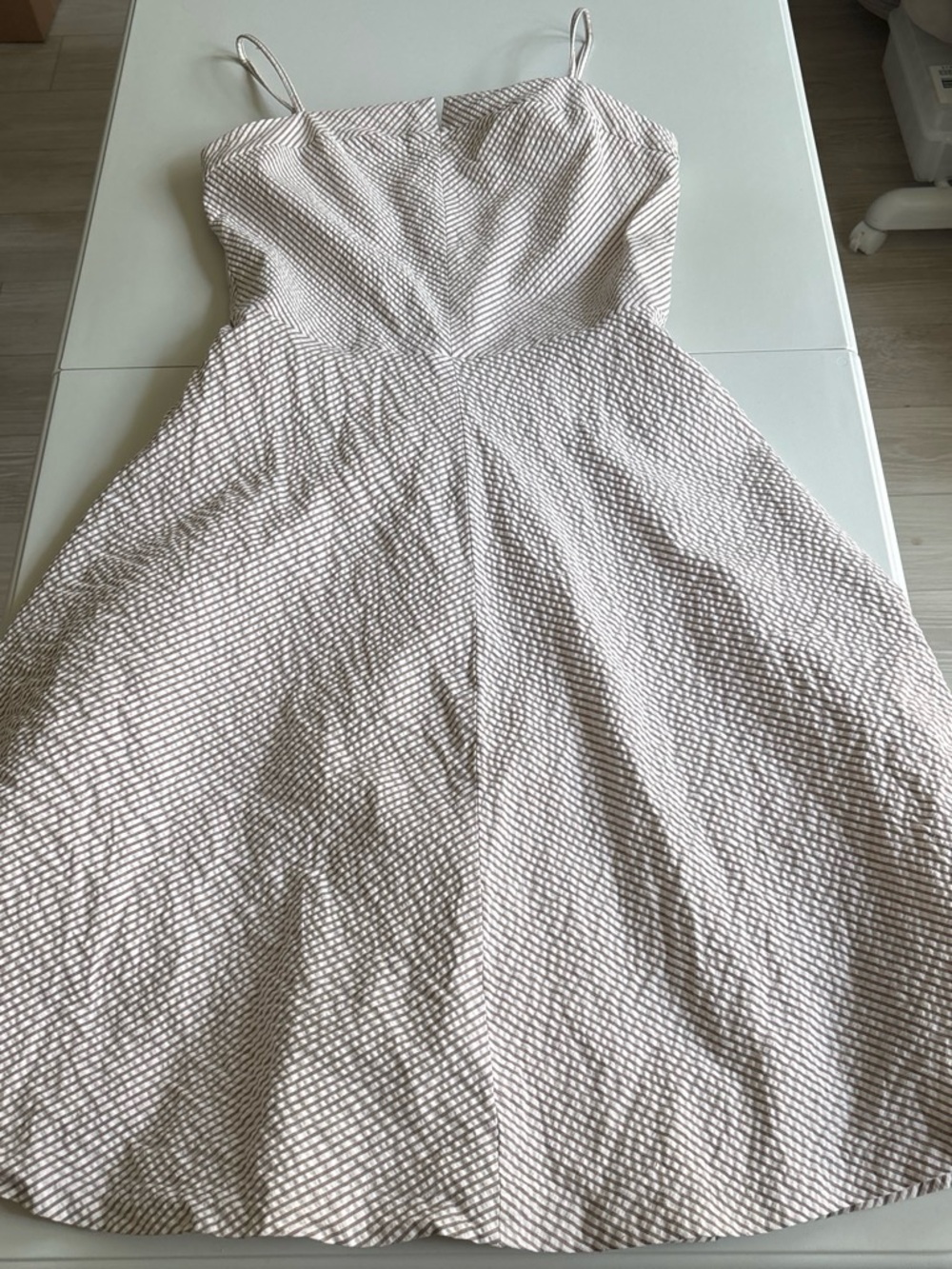 Isaac Mizrahi Blush and White Textured Spaghetti Strap Mini Dress